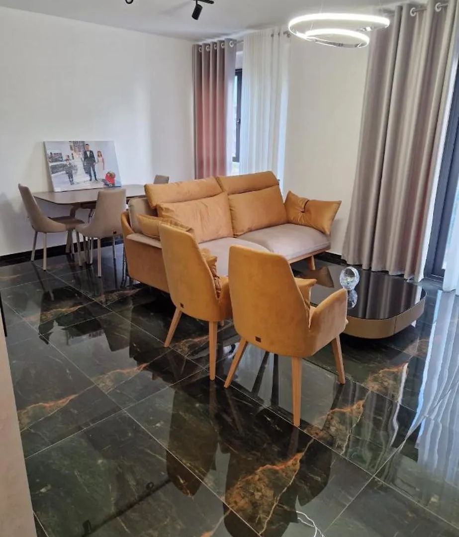 Radhime Des Apartment Vlore Albania